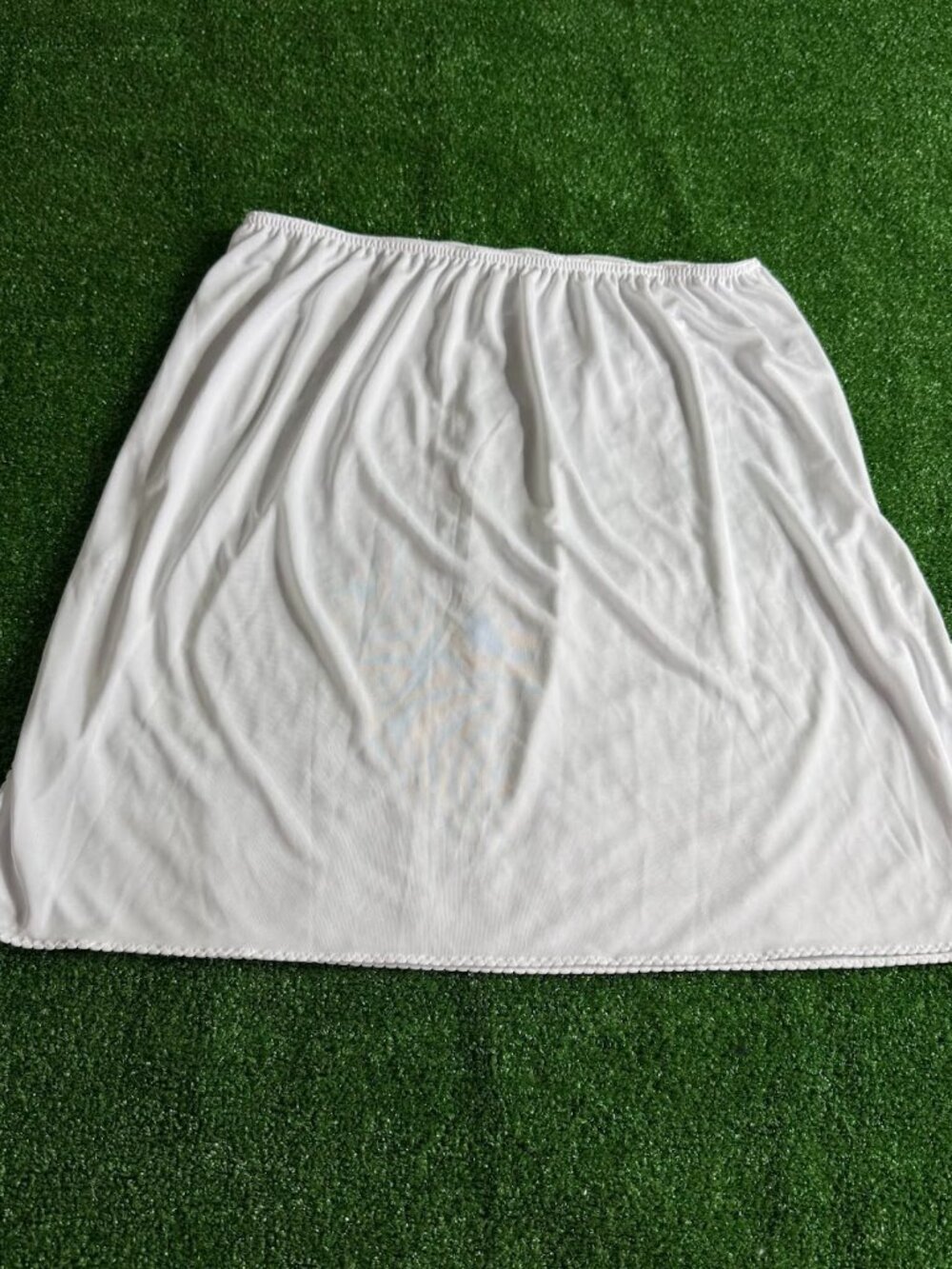 Vanity Fair White Silky Feel Half Slip Double Side Slit Decorative Trim Size L